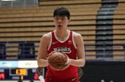 8868体育官方网站-杨瀚森31分8板！生涯最佳一战，湖人升西部第3，西部格局彻底改变